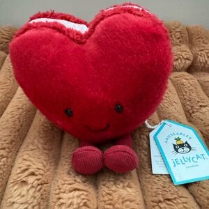 Jellycat Amuseables Arlette Heart Macaron